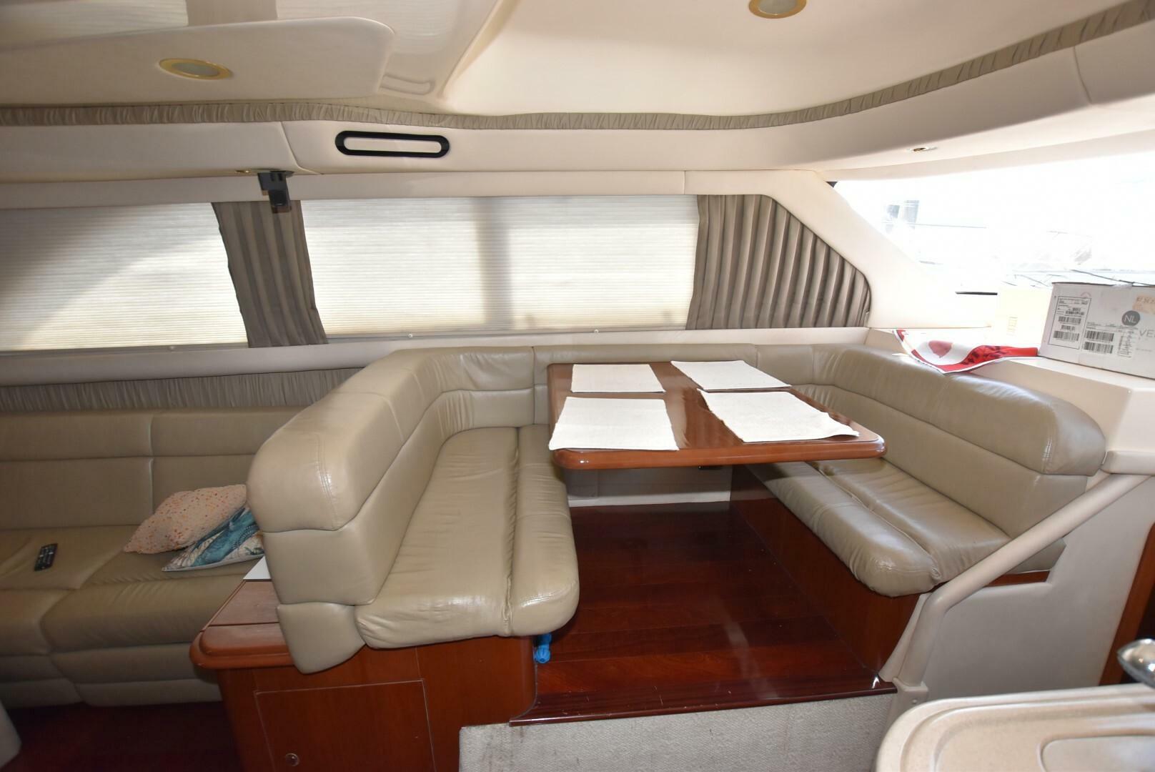 Slide: The Image of Sea Ray 560 Sedan Bridge 2003 - 5029001