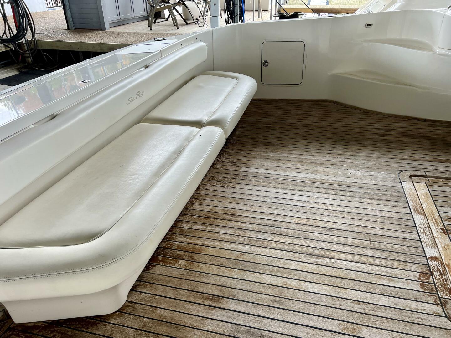 Slide: The Image of 2001 Sea Ray 56 Sedan Bridge Moderation - 3733920