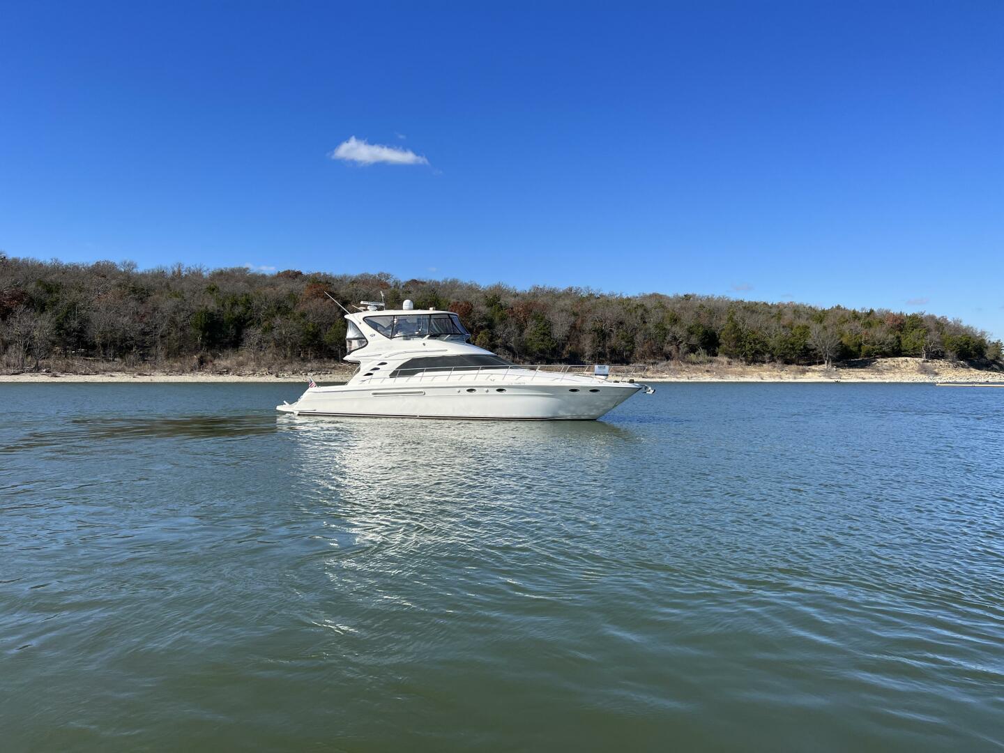Slide: The Image of 2001 Sea Ray 56 Sedan Bridge Moderation - 3733922
