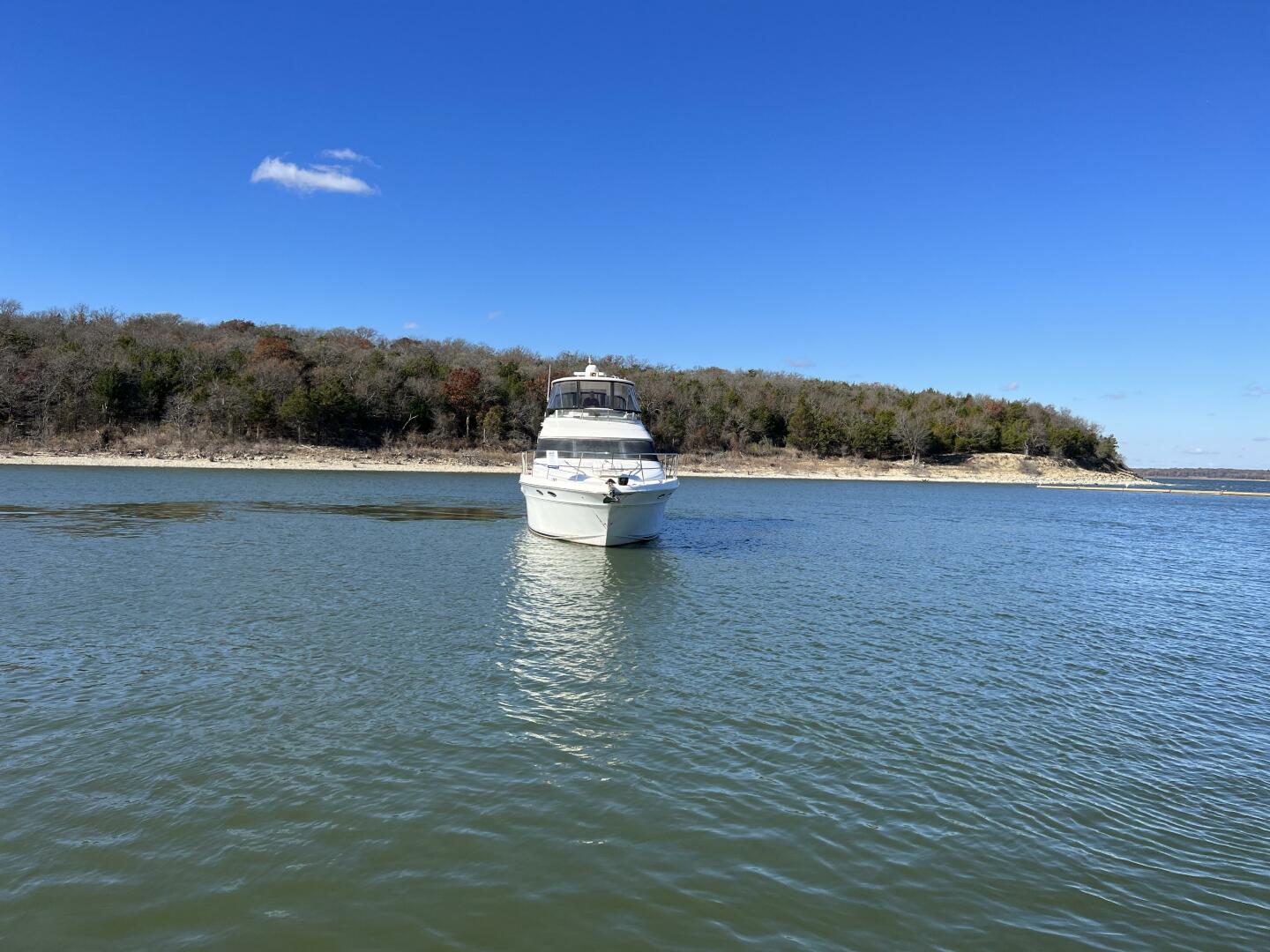 Slide: The Image of 2001 Sea Ray 56 Sedan Bridge Moderation - 3733924