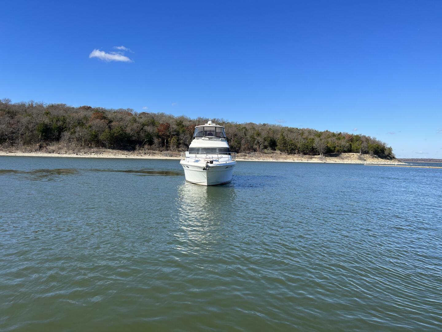 Slide: The Image of 2001 Sea Ray 56 Sedan Bridge Moderation - 3733925