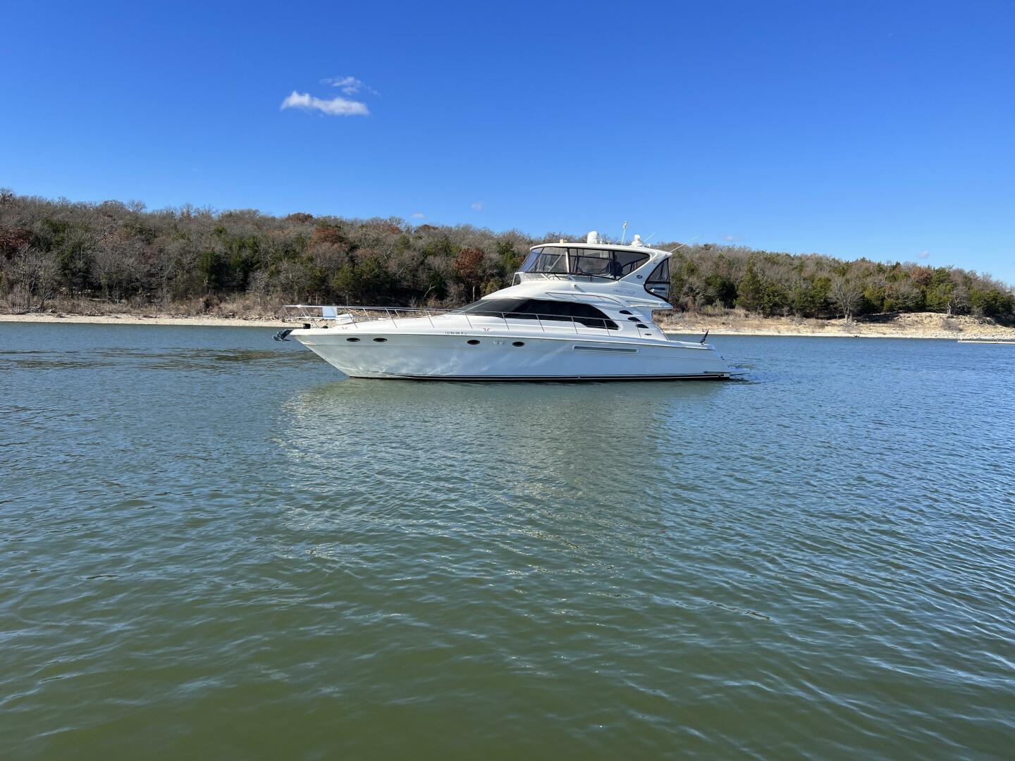 Slide: The Image of 2001 Sea Ray 56 Sedan Bridge Moderation - 3733928