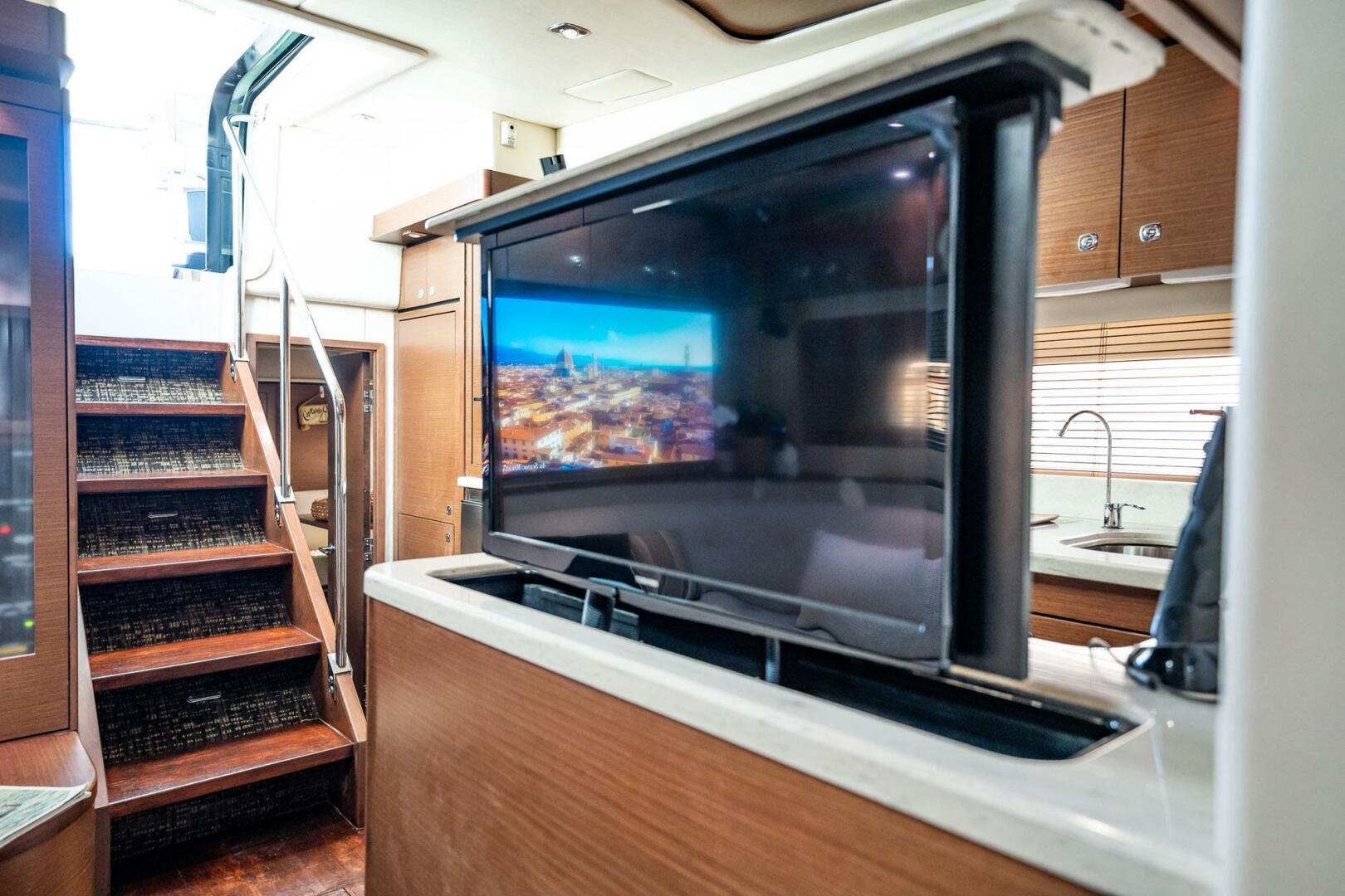 Slide: The Image of Sea Ray 580 Sundancer 2013 - 4429238