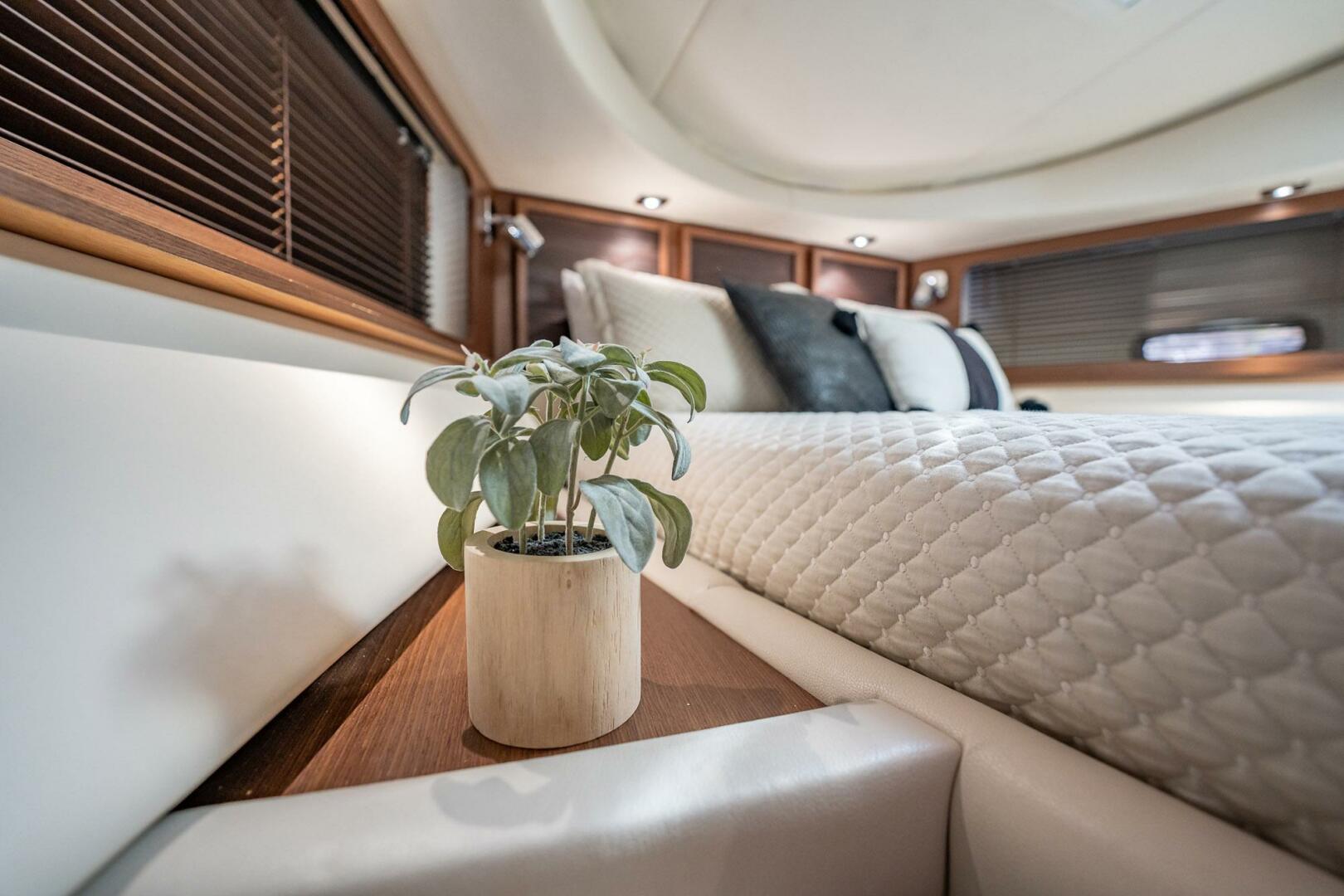 Slide: The Image of Sea Ray 580 Sundancer 2013 - 4429260