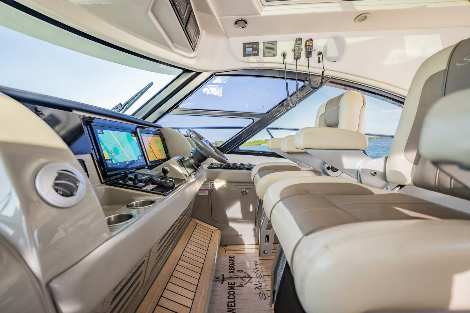 Slide: The Image of Sea Ray 580 Sundancer 2013 - 4429270
