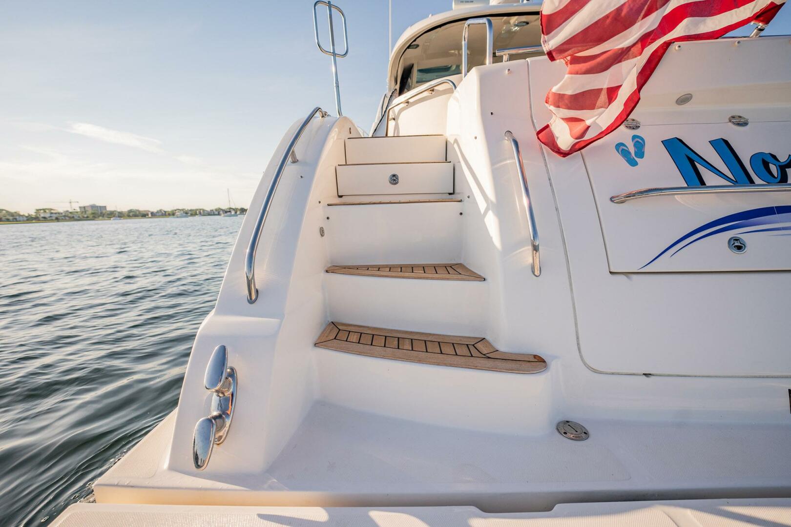 Slide: The Image of Sea Ray 580 Sundancer 2013 - 4429283
