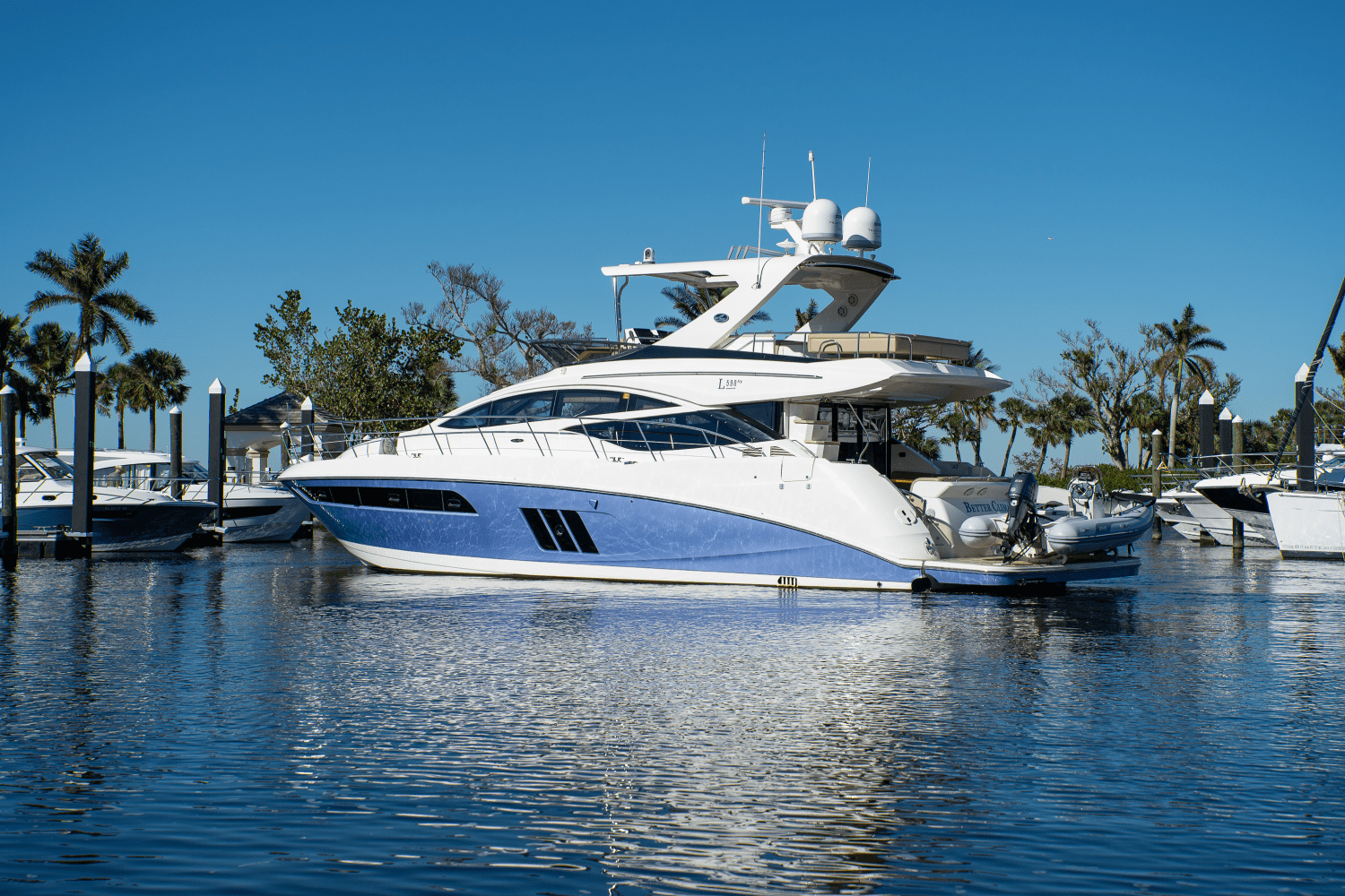 Slide: The Image of Sea Ray 590 FLY 2017 - 0