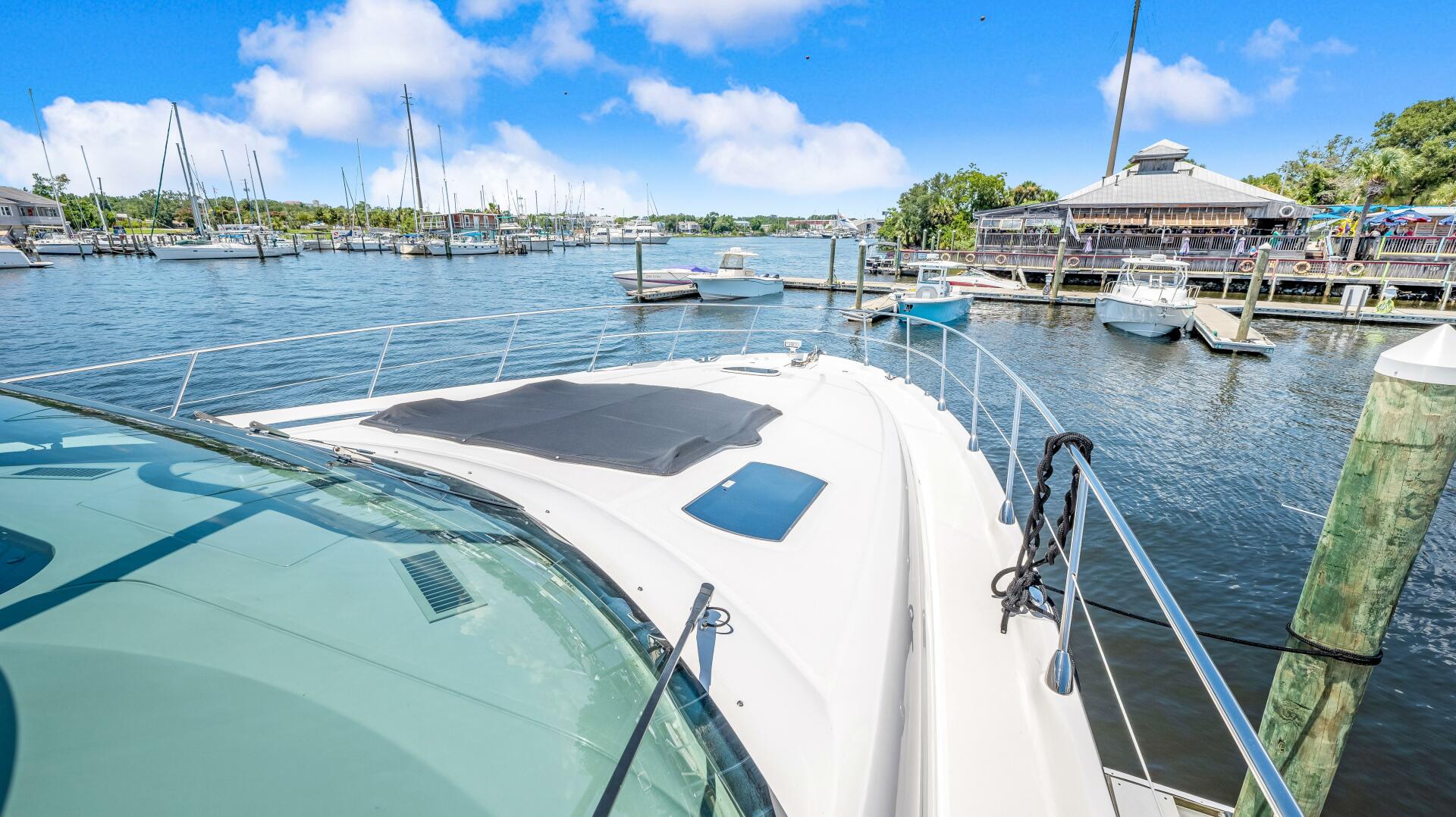 Slide: The Image of Sea Ray 610 SUNDANCER 2013 - 3818505
