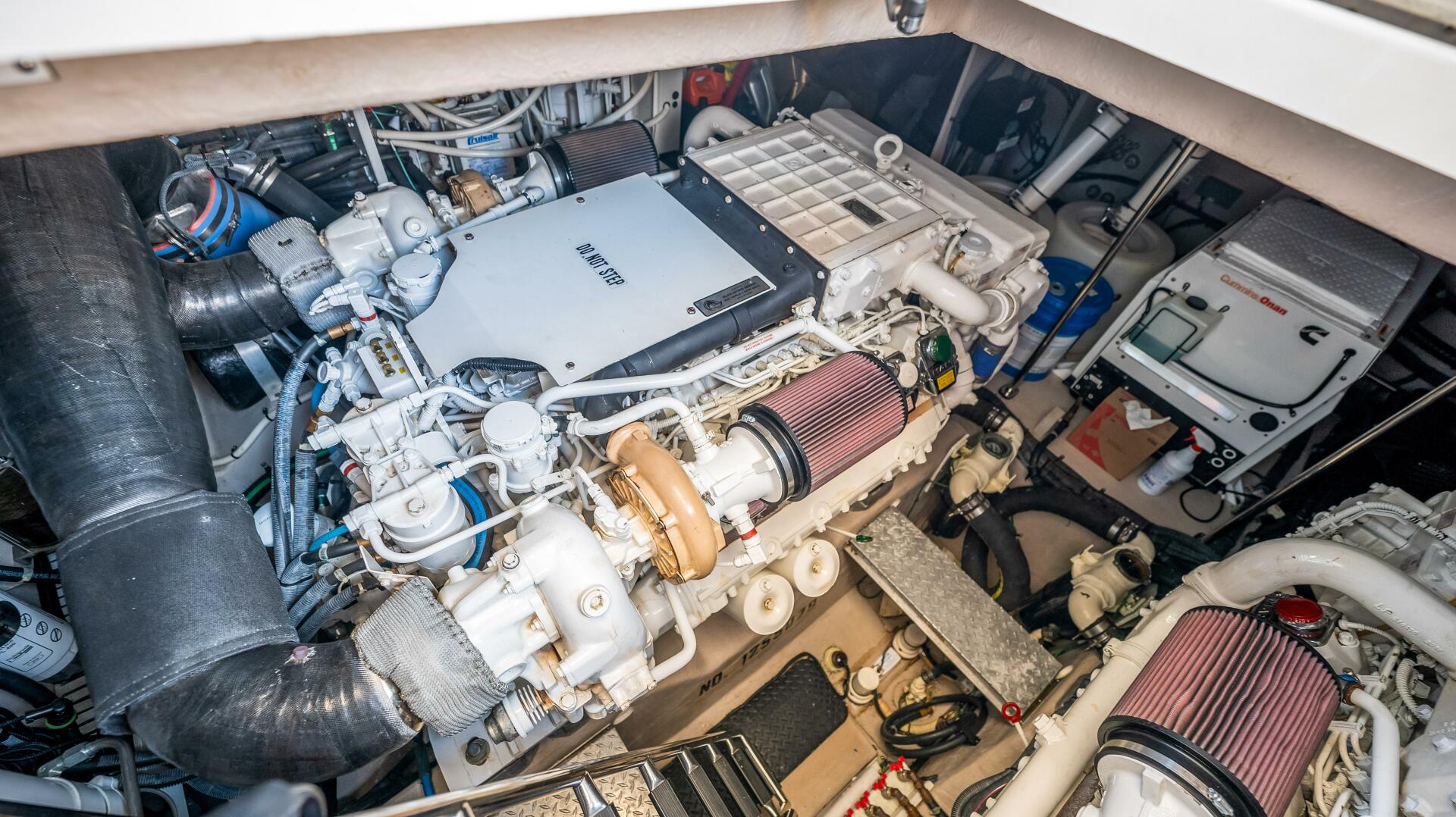 Slide: The Image of Sea Ray 610 SUNDANCER 2013 - 3818508