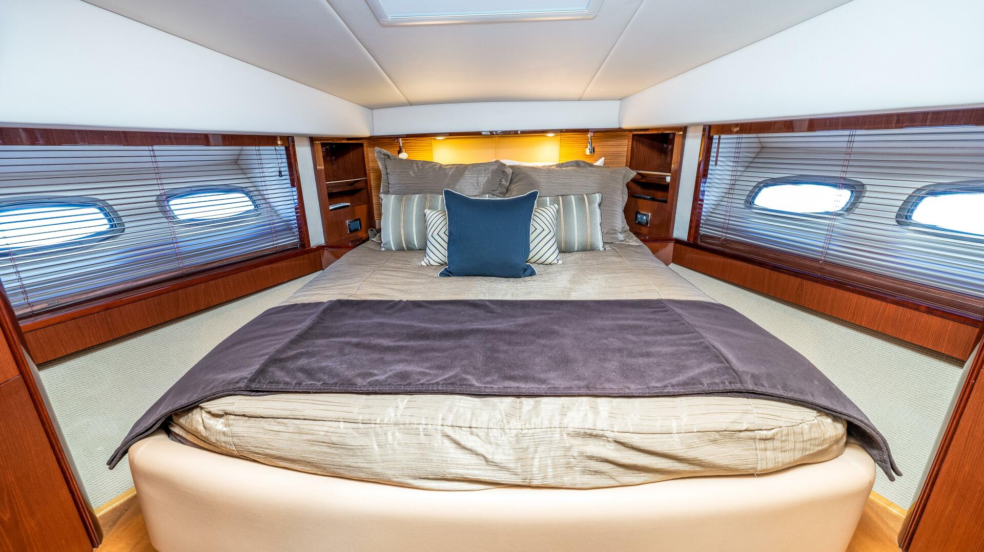Slide: The Image of Sea Ray 610 SUNDANCER 2013 - 3818521
