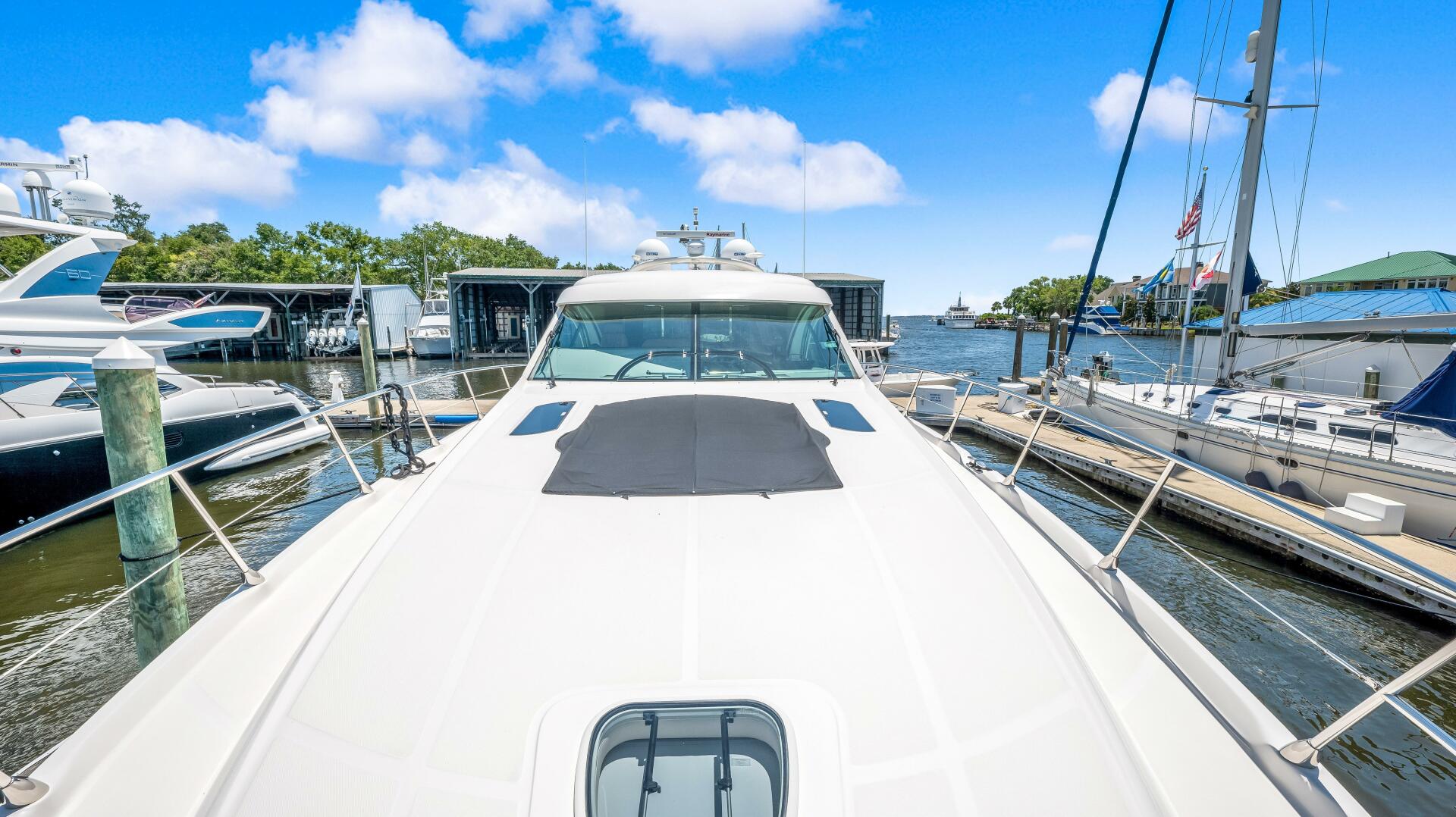 Slide: The Image of Sea Ray 610 SUNDANCER 2013 - 3818542