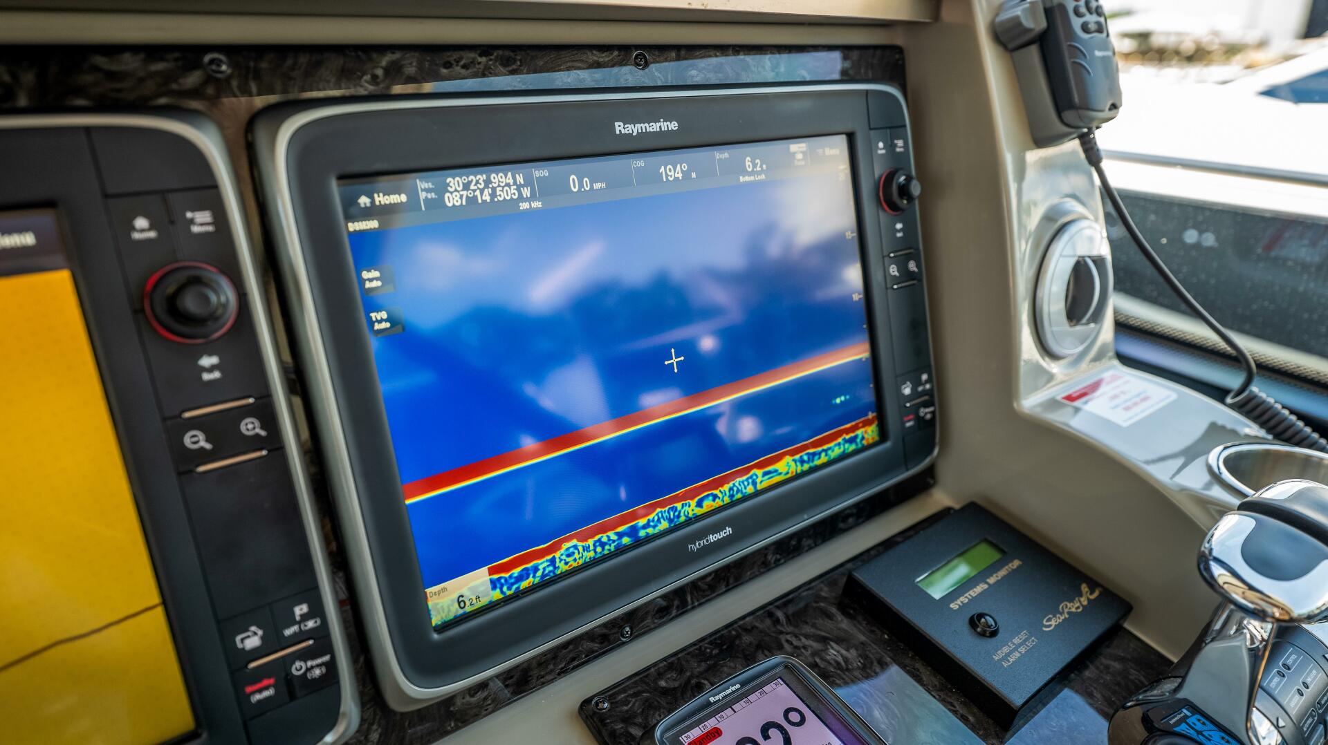 Slide: The Image of Sea Ray 610 SUNDANCER 2013 - 3818564