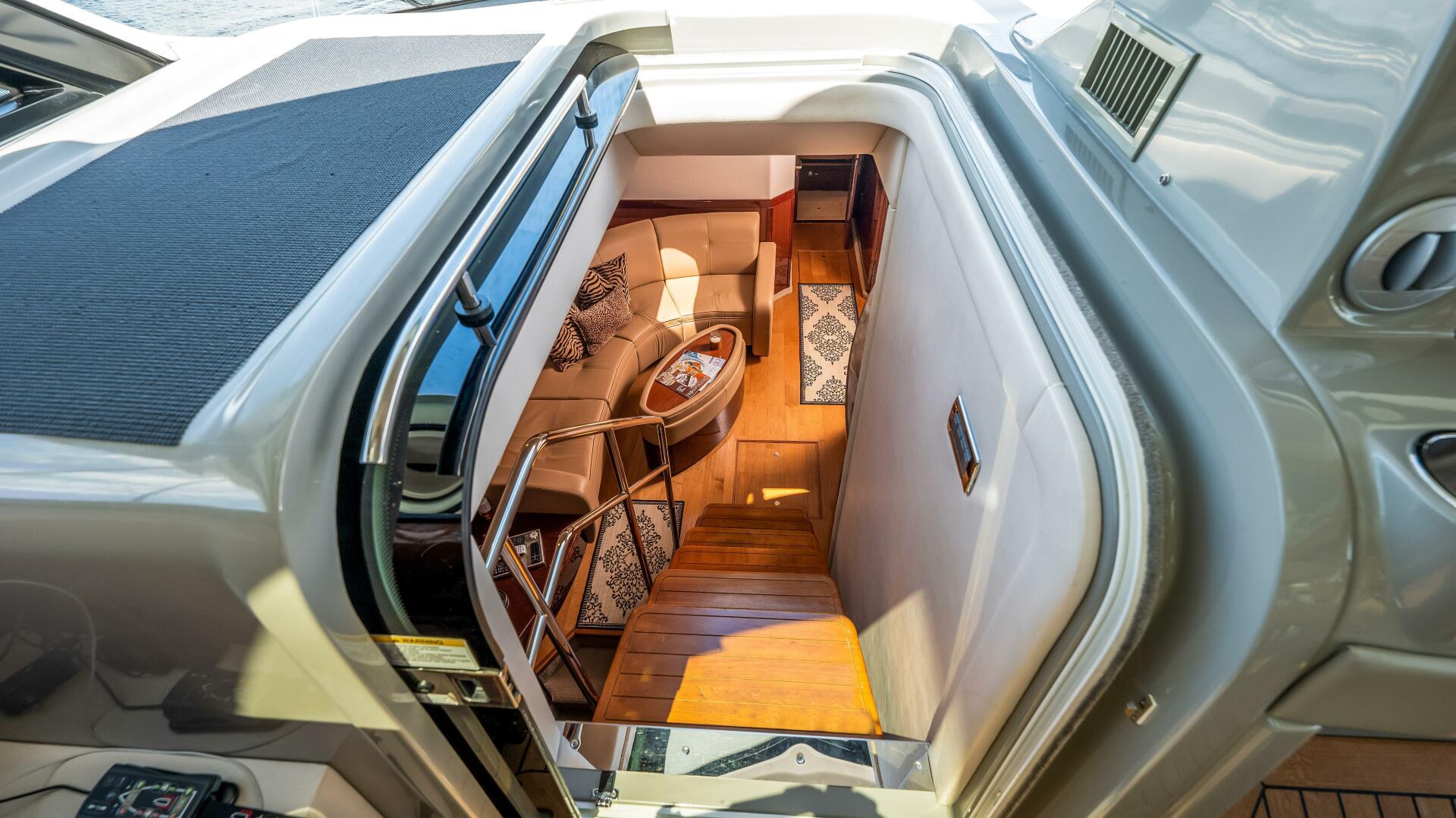 Slide: The Image of Sea Ray 610 SUNDANCER 2013 - 3818571