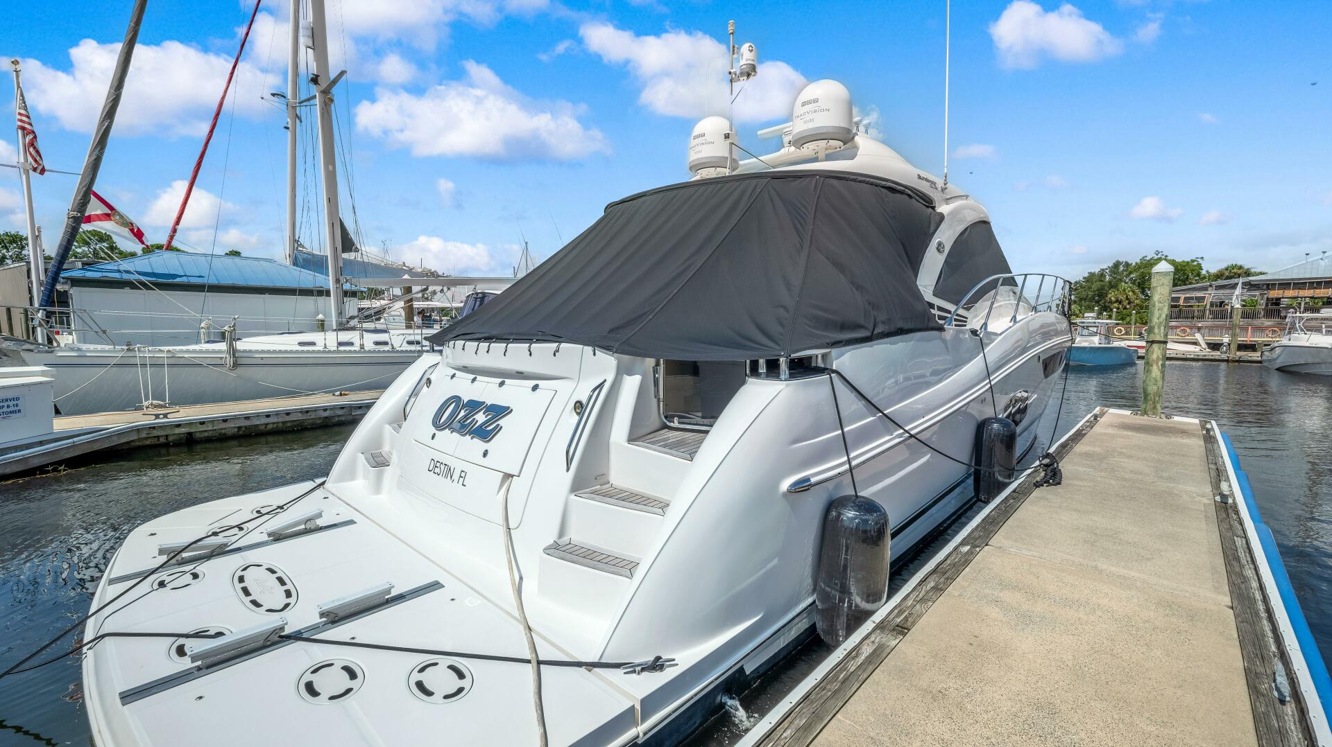Slide: The Image of Sea Ray 610 SUNDANCER 2013 - 3818587