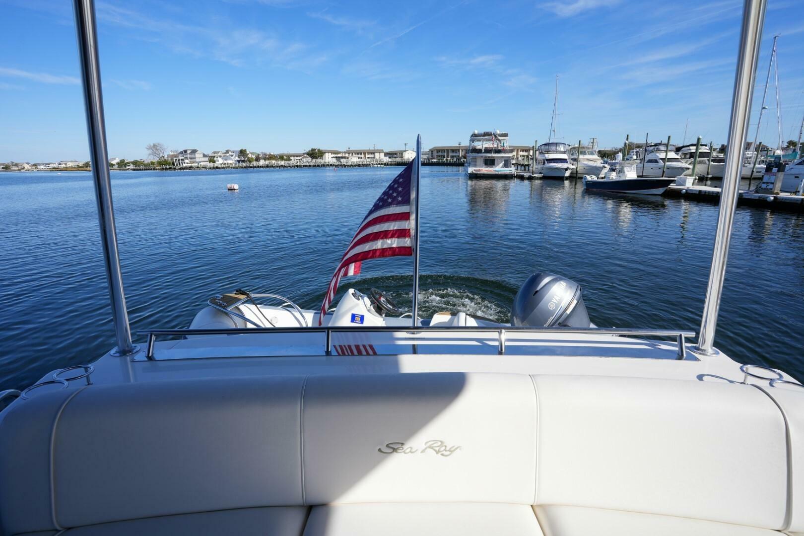 Slide: The Image of Sea Ray 610 Sundancer 2013 - 4769826