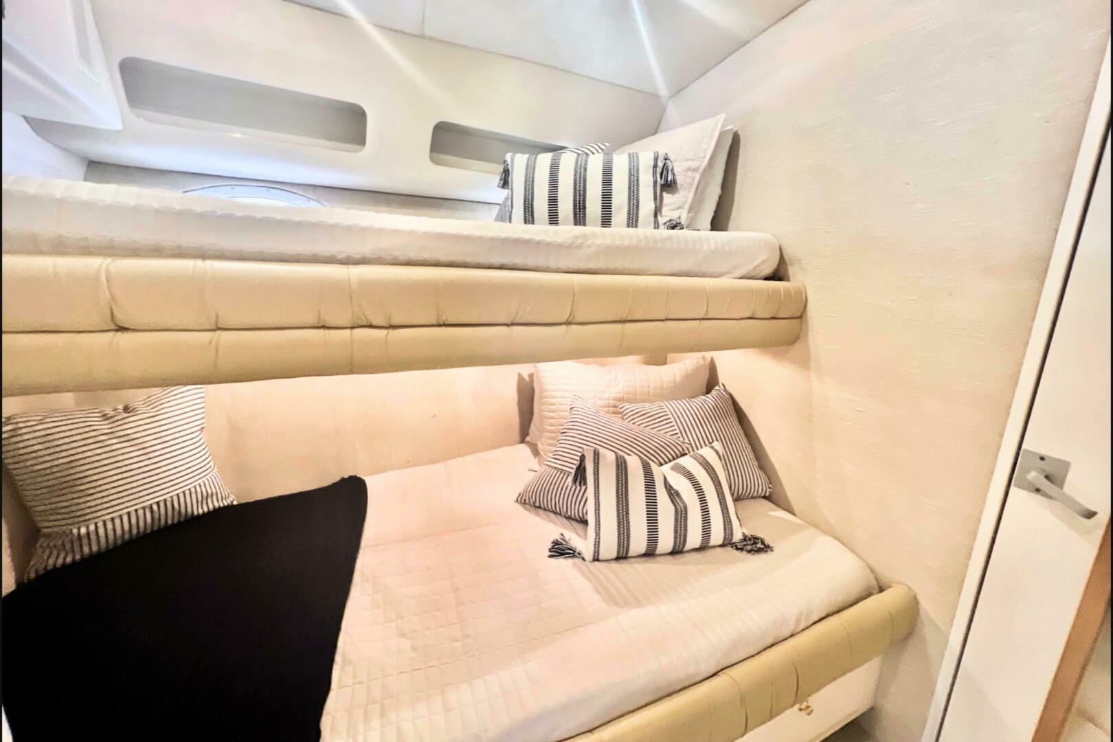 Slide: The Image of Sea Ray 630 Sun Sport 1996 - 5078426