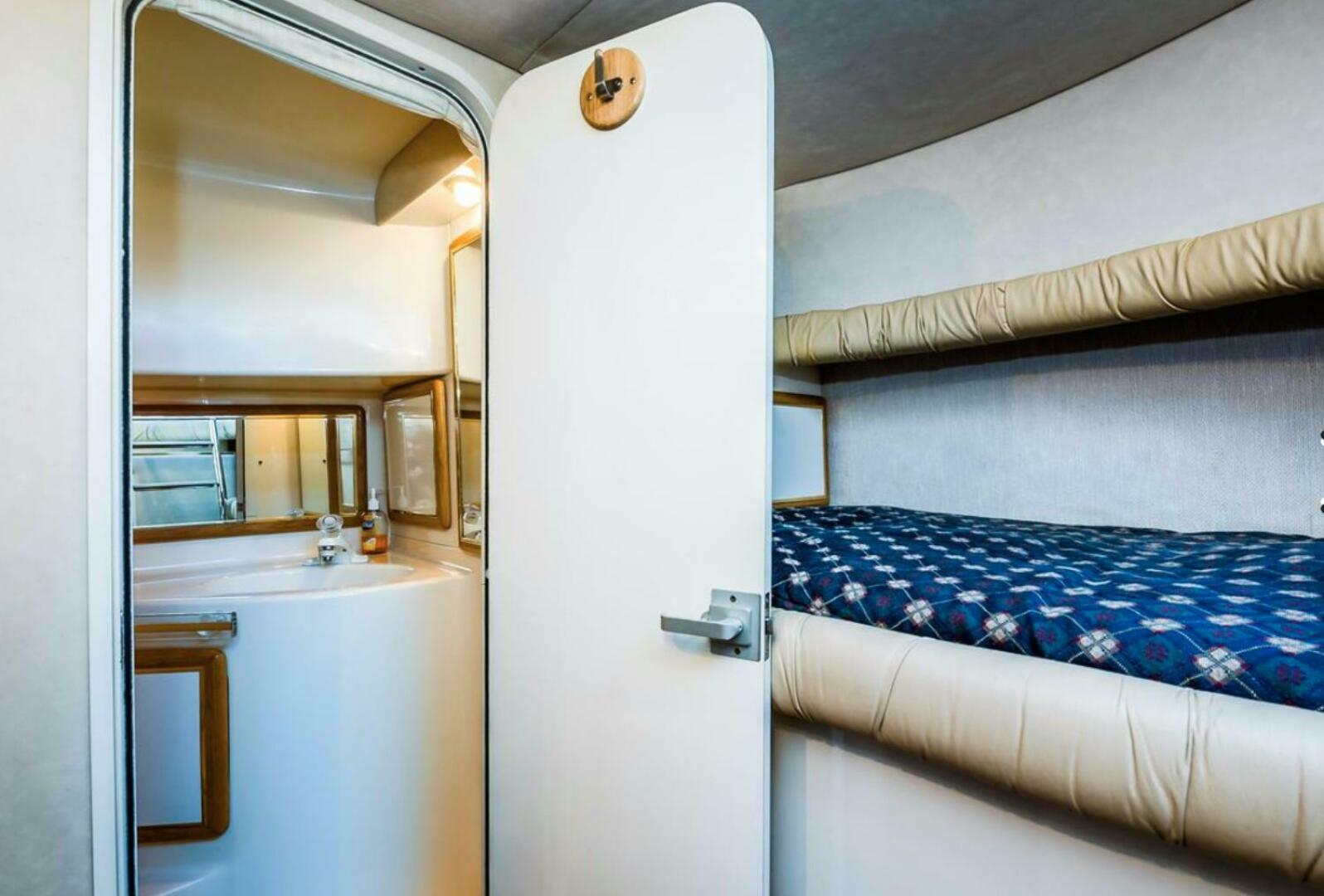 Slide: The Image of Sea Ray 630 Sun Sport 1996 - 5078431