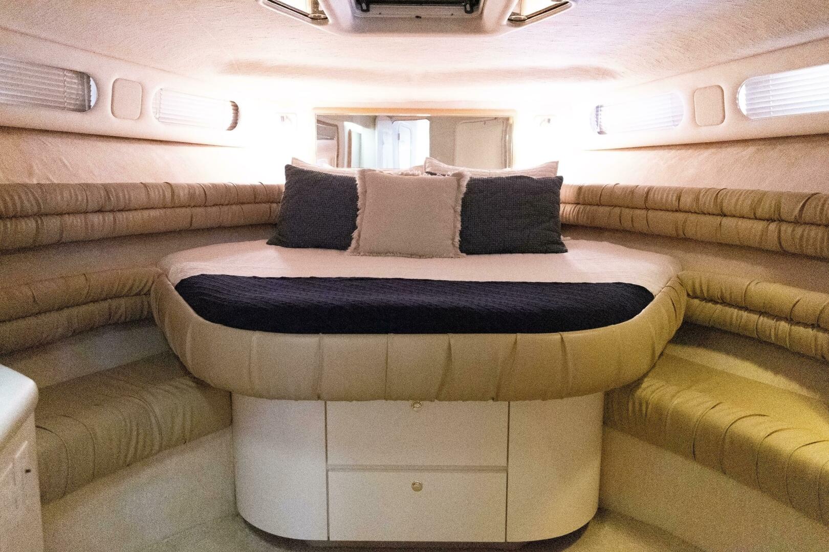 Slide: The Image of Sea Ray 630 Sun Sport 1996 - 5078410