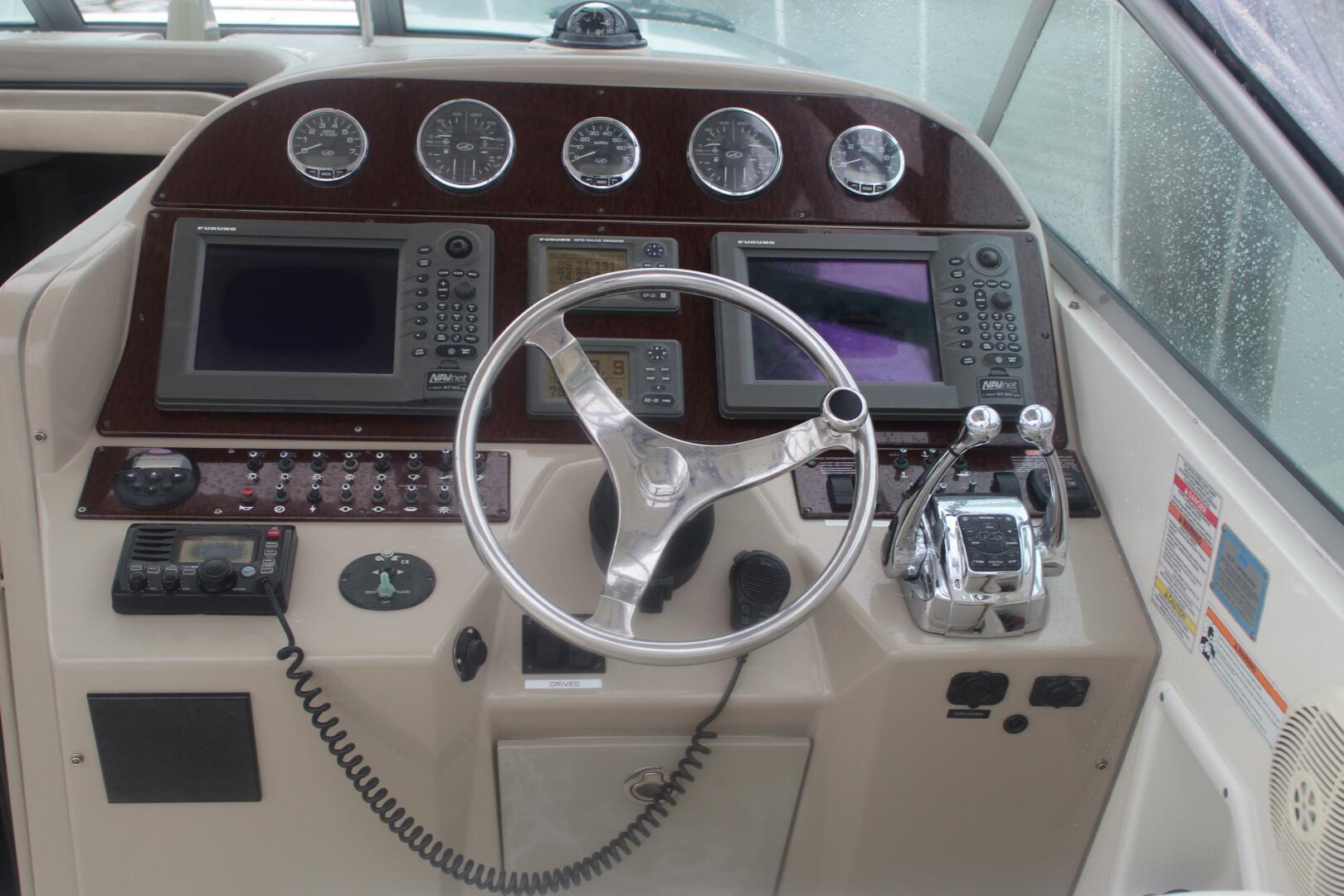 Slide: The Image of Sea Ray AMBERJACK 290 2008 - 4504614