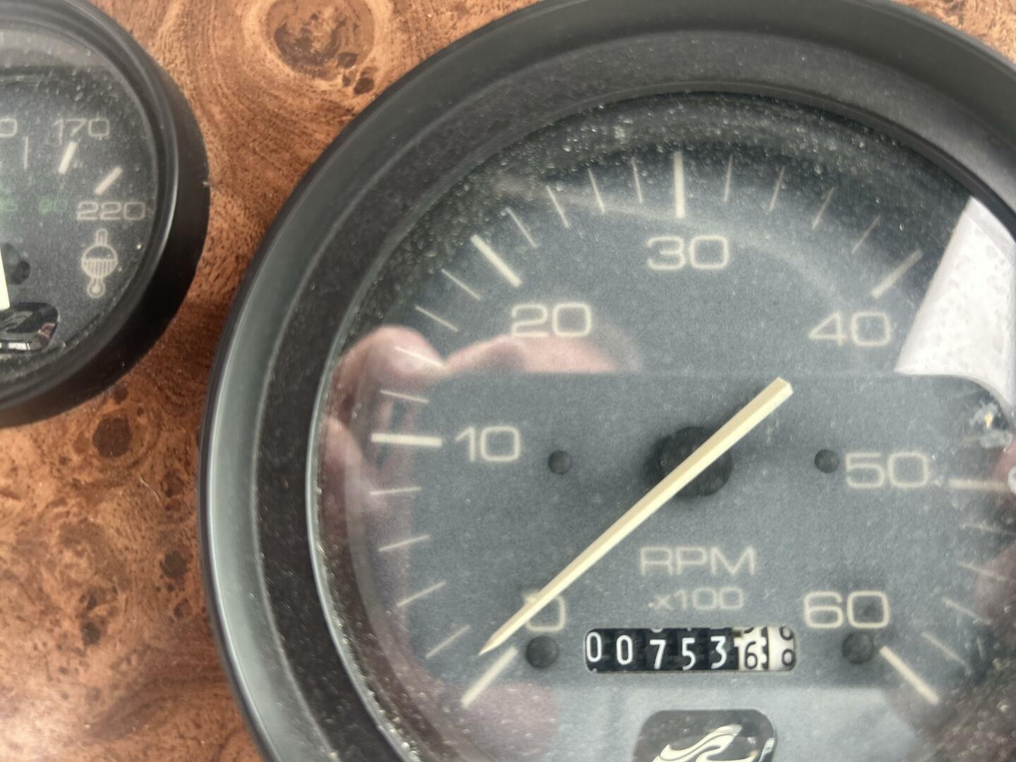 Slide: The Image of Sea Ray Express Cruiser 1994 - 5165793