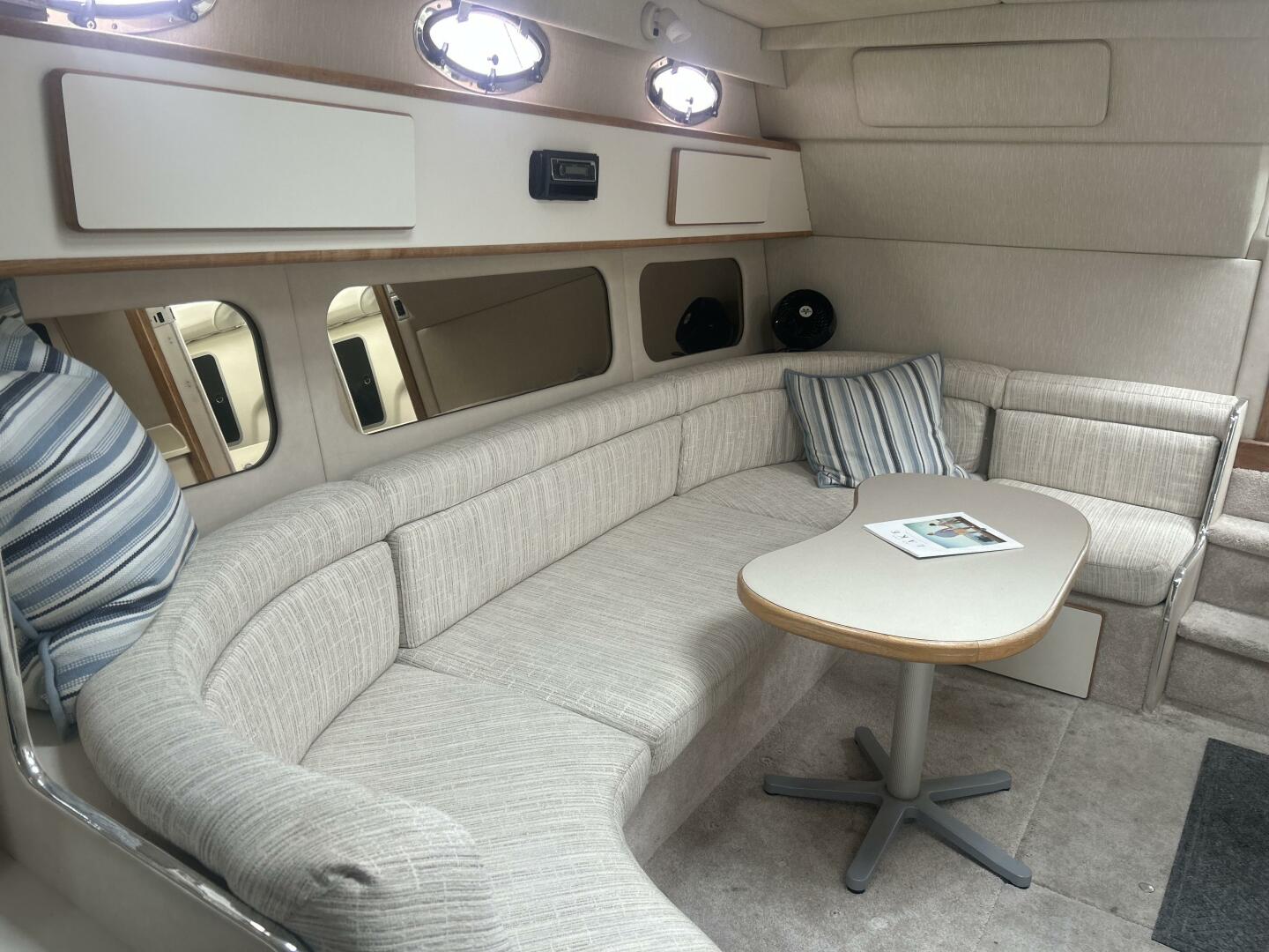 Slide: The Image of Sea Ray Express Cruiser 1994 - 5165826