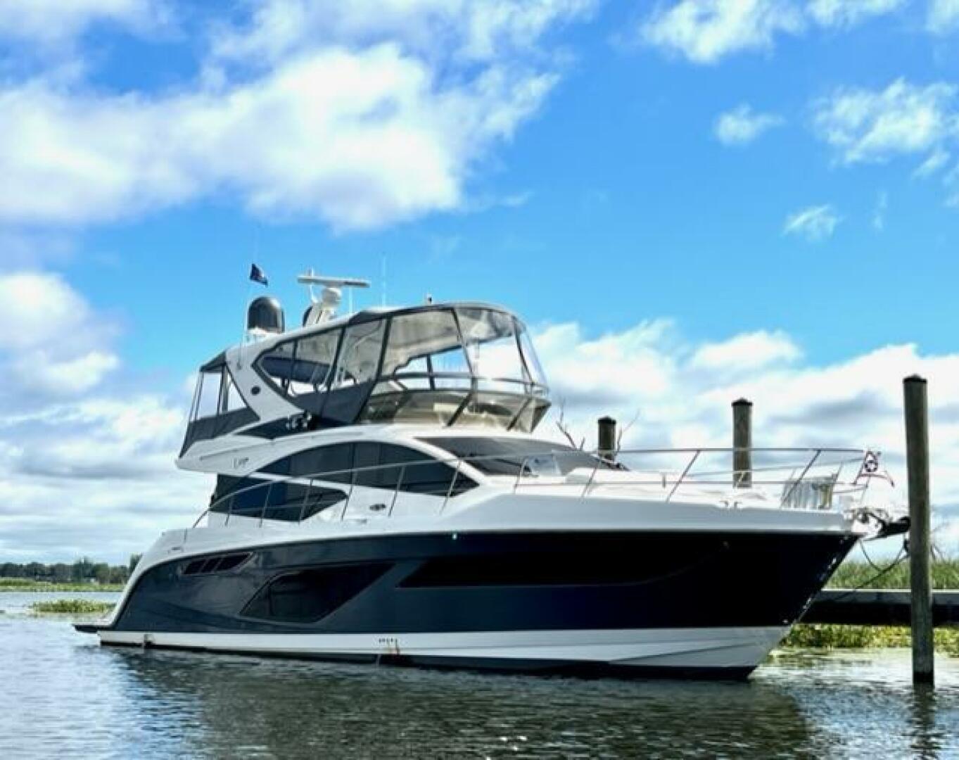 Slide: The Image of Sea Ray L550 Fly 2018 - 4428452