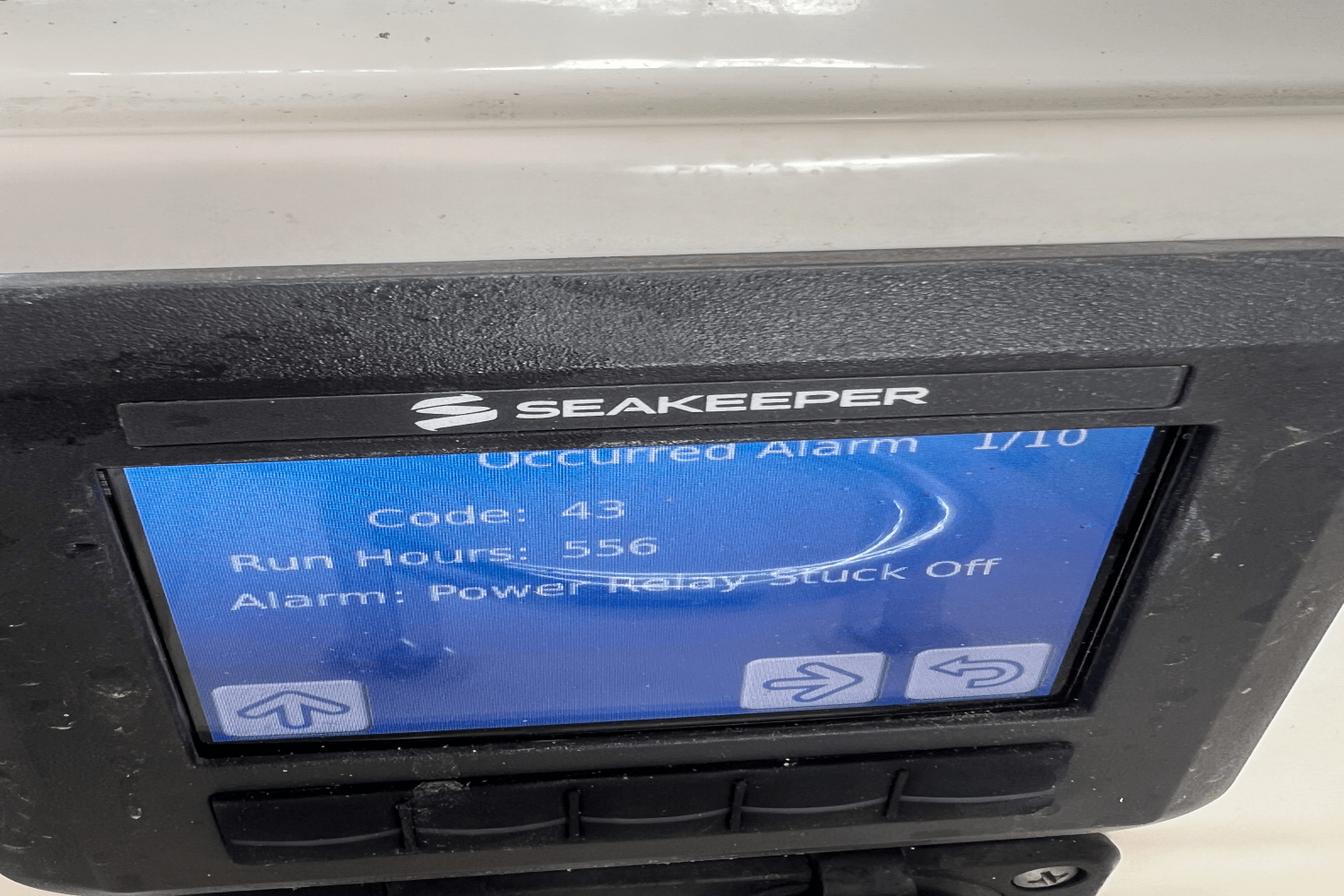 Slide: The Image of Sea Ray L550 FLY 2018 - 12