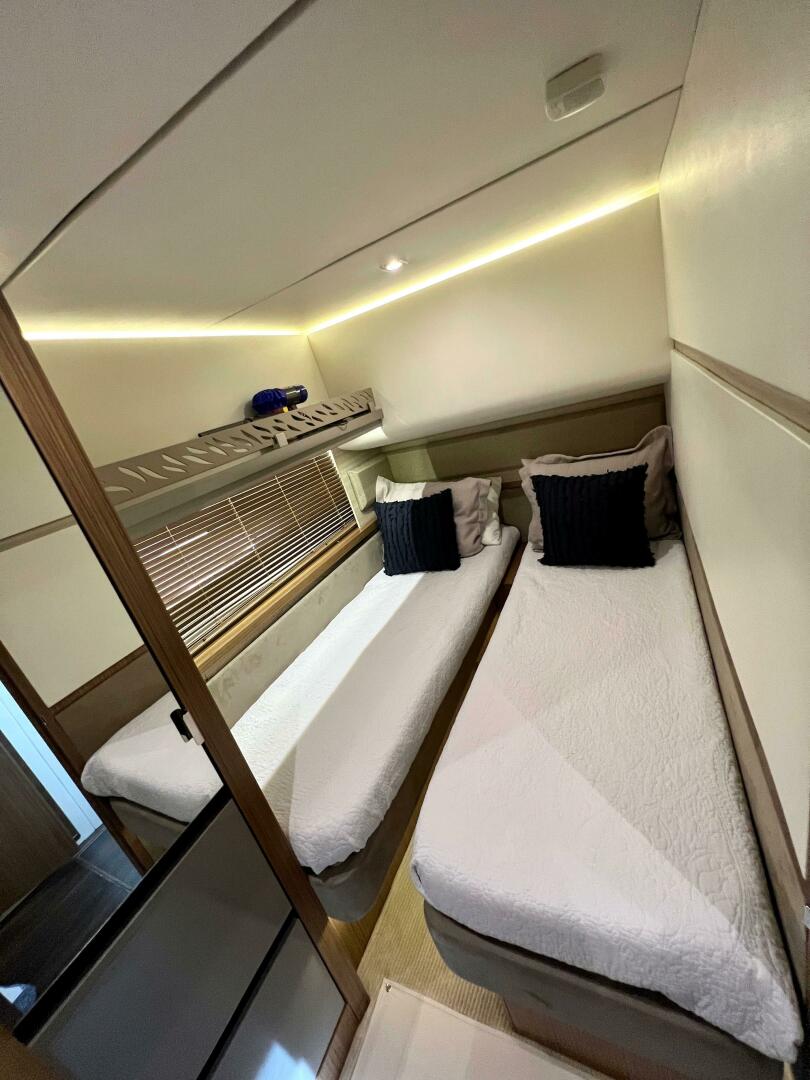Slide: The Image of Sea Ray L550 Fly 2018 - 4428470