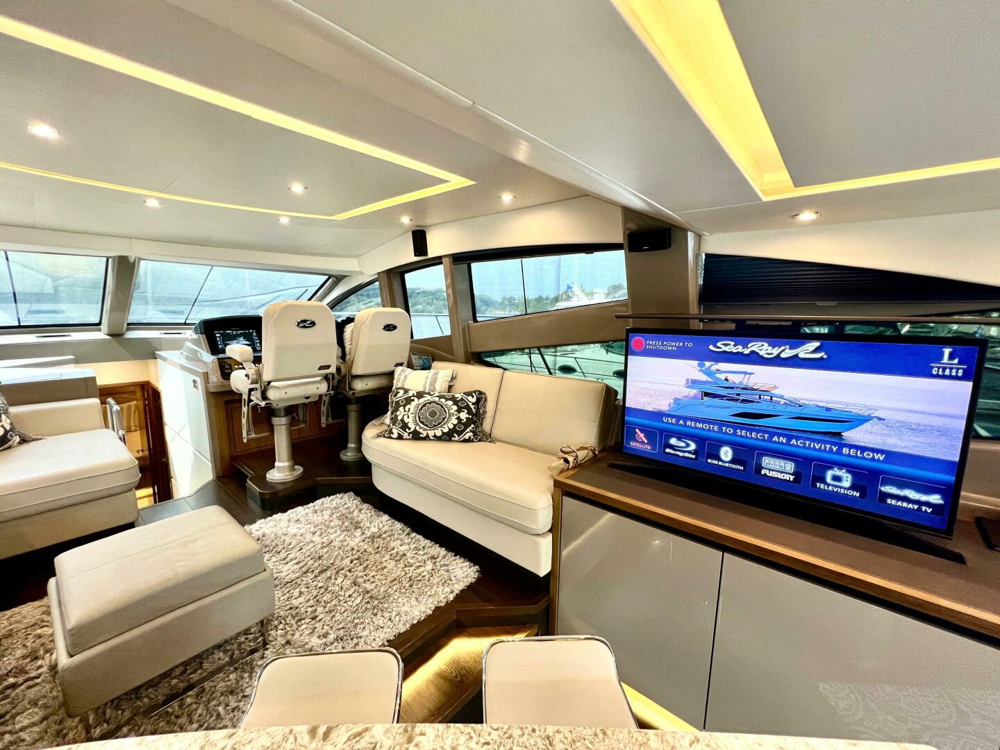 Slide: The Image of Sea Ray L550 Fly 2018 - 4428472