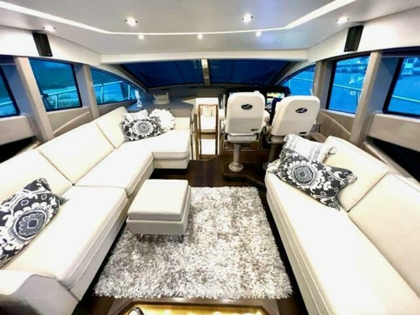 Slide: The Image of Sea Ray L550 Fly 2018 - 4428516