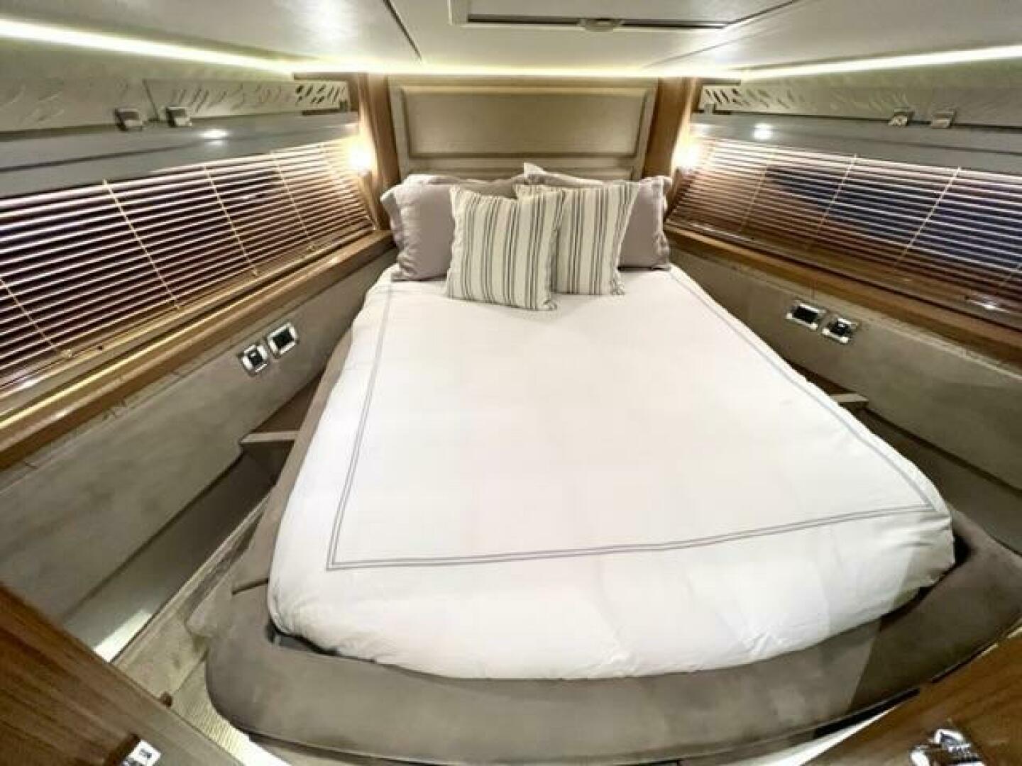 Slide: The Image of Sea Ray L550 Fly 2018 - 4428527