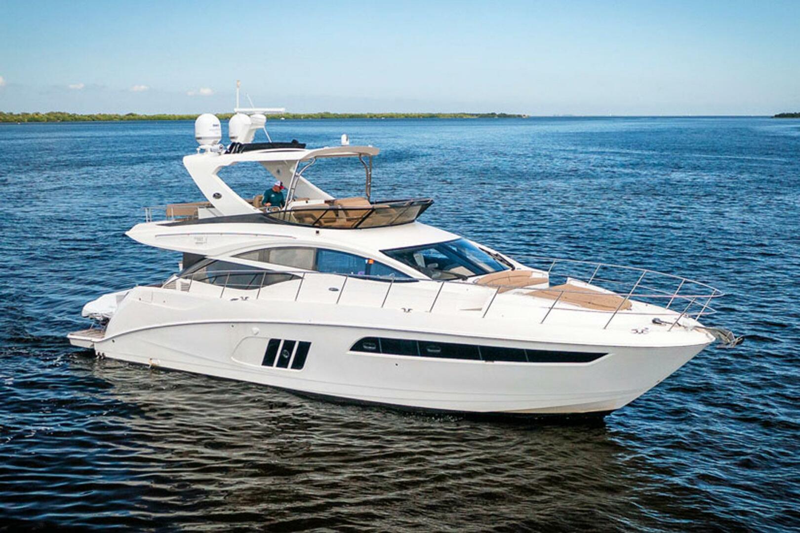 Slide: The Image of Sea Ray L590 Fly 2016 - 5248095