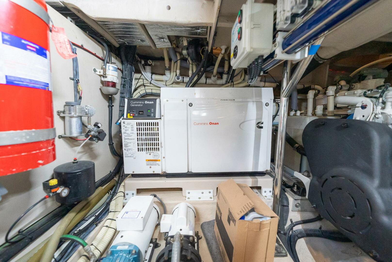 Slide: The Image of Sea Ray L590 Fly 2016 - 5248162