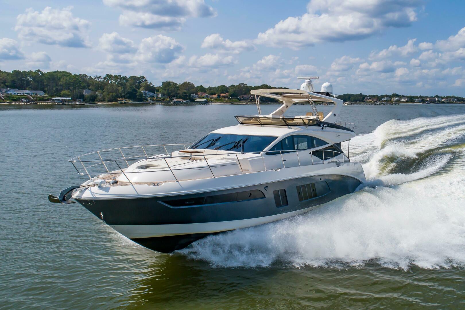 Slide: The Image of Sea Ray L650 Fly 2015 - 4313349