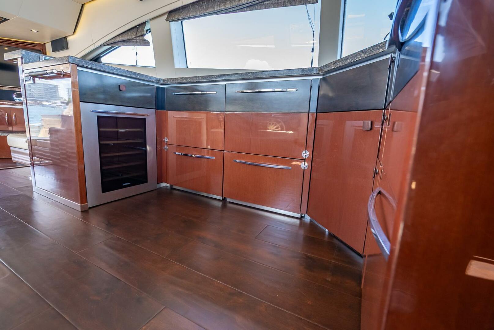 Slide: The Image of Sea Ray L650 Fly 2016 - 5270040