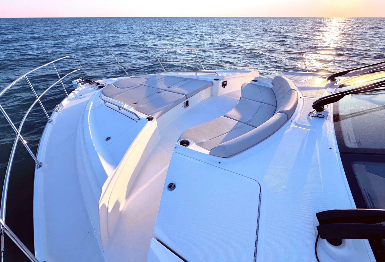 Slide: The Image of Sea Ray L650 Fly 2018 - 5078527