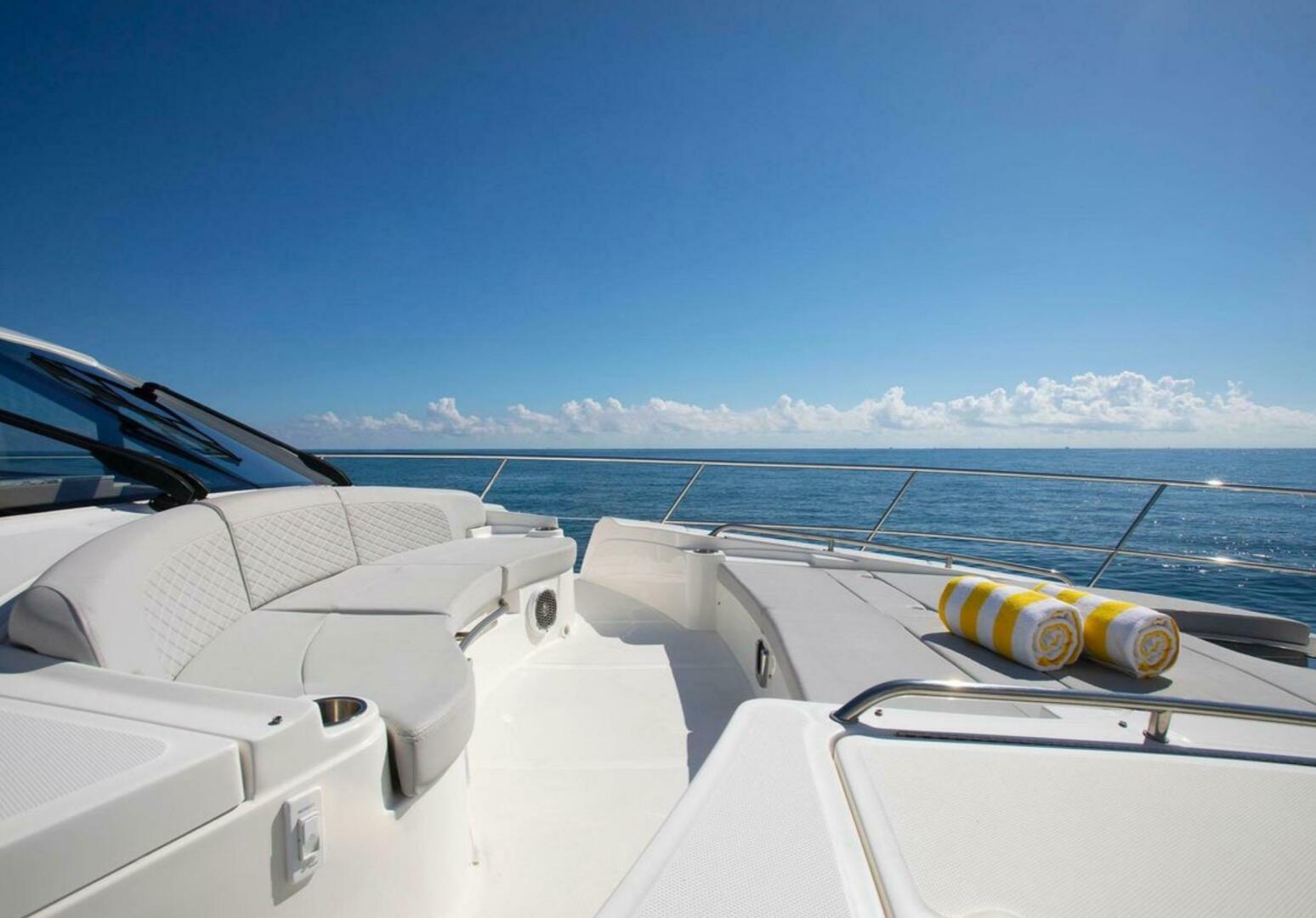 Slide: The Image of Sea Ray L650 Fly 2018 - 5078529