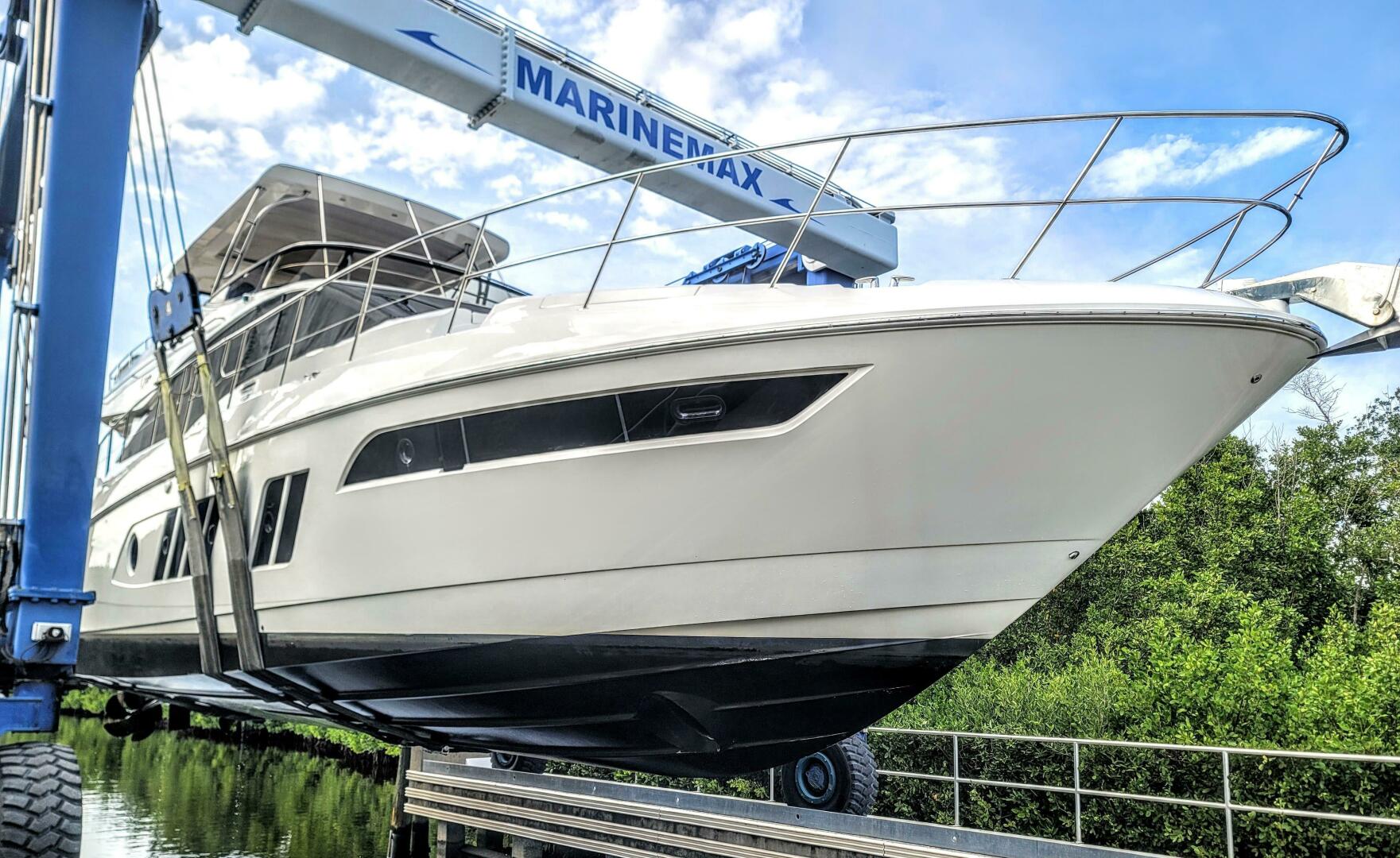 Slide: The Image of Sea Ray L650 Fly 2018 - 5078532