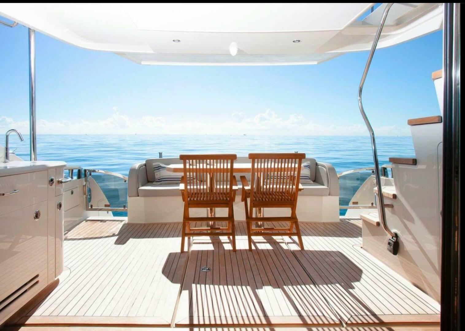 Slide: The Image of Sea Ray L650 Fly 2018 - 5078538