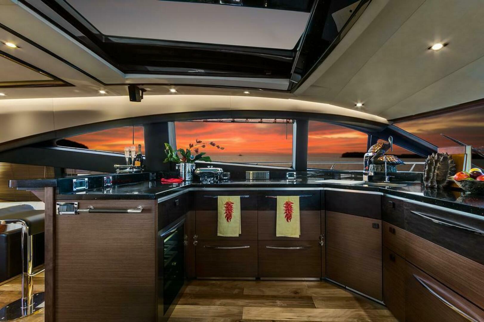 Slide: The Image of Sea Ray L650 Fly 2018 - 5078586