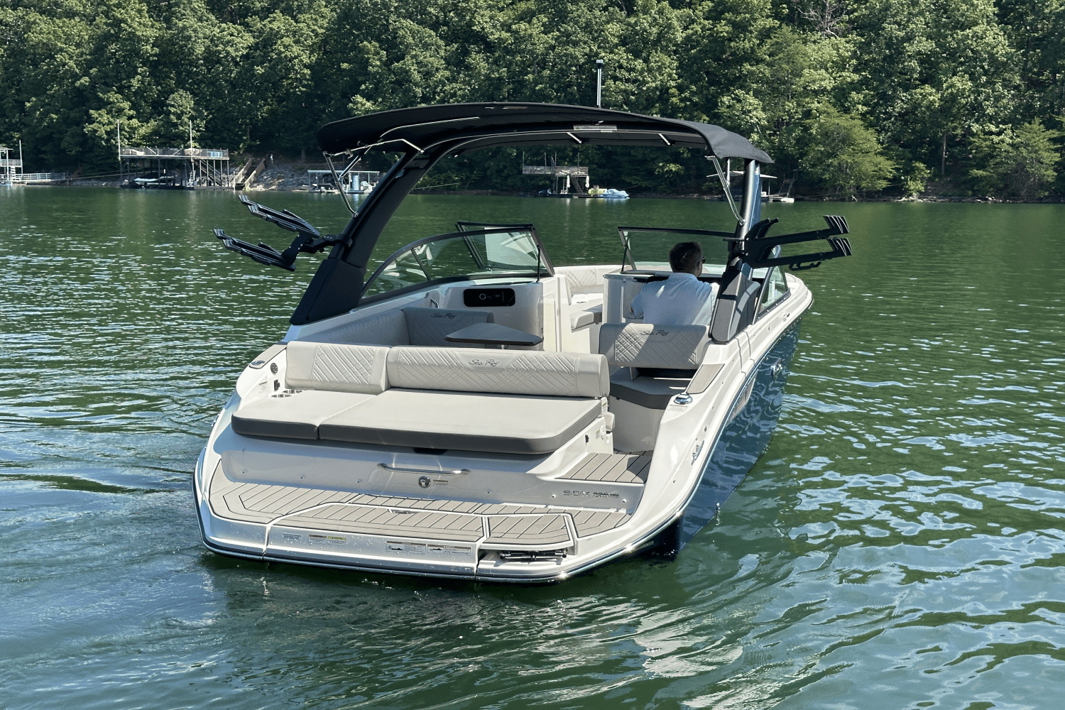 Slide: The Image of Sea Ray SDX 230 Surf 2026 - 12