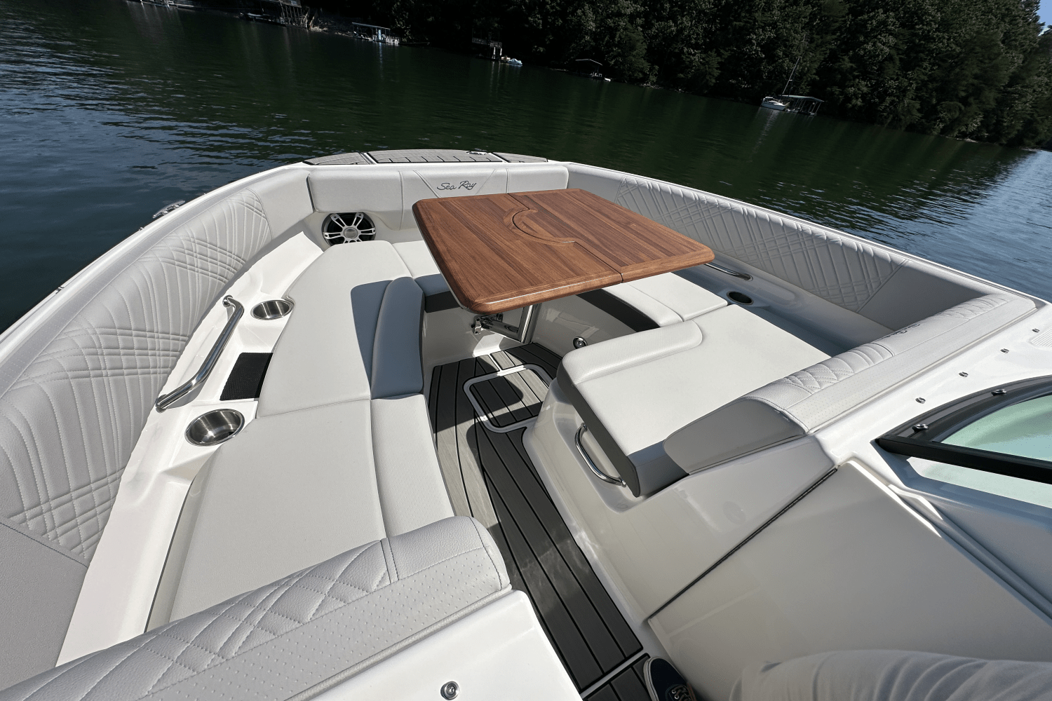 Slide: The Image of Sea Ray SDX 230 Surf 2026 - 16
