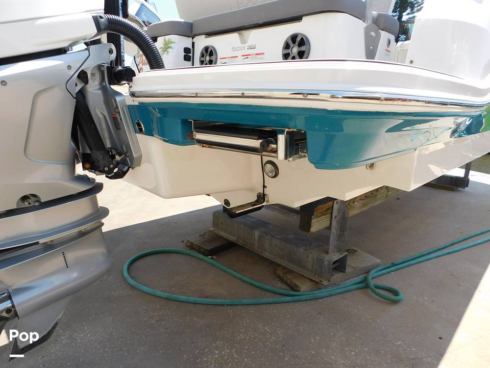 Slide: The Image of Sea Ray SDX 250 2021 - 14119271