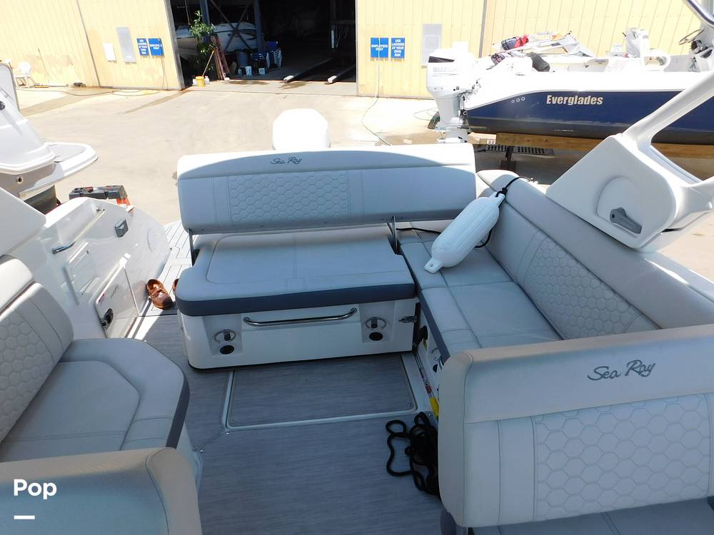 Slide: The Image of Sea Ray SDX 250 2021 - 14119327