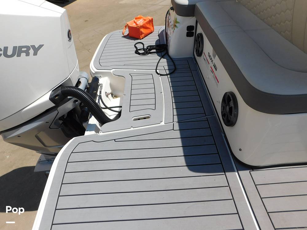 Slide: The Image of Sea Ray SDX 250 2021 - 14119291