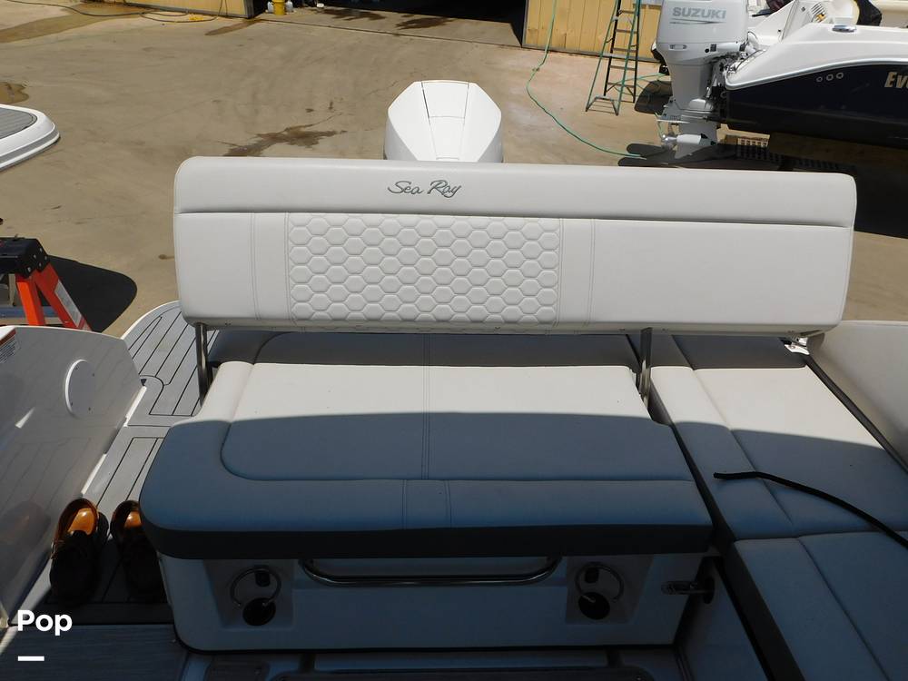 Slide: The Image of Sea Ray SDX 250 2021 - 14119295