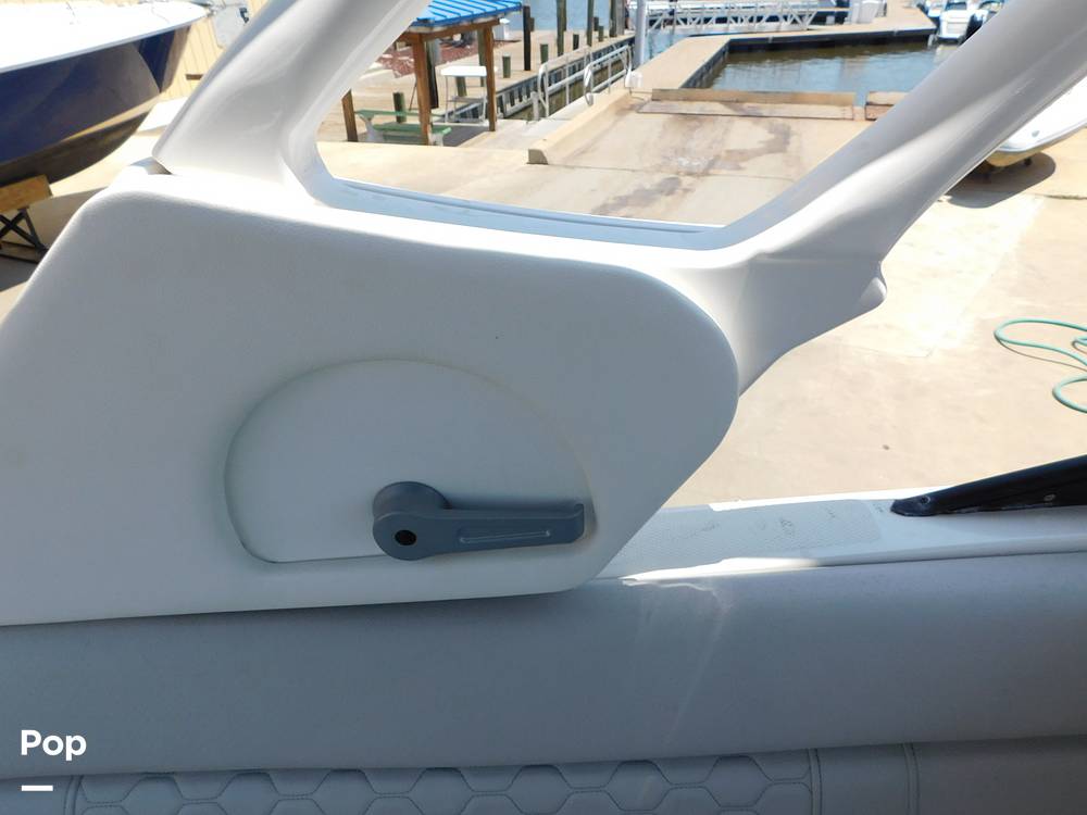 Slide: The Image of Sea Ray SDX 250 2021 - 14119315