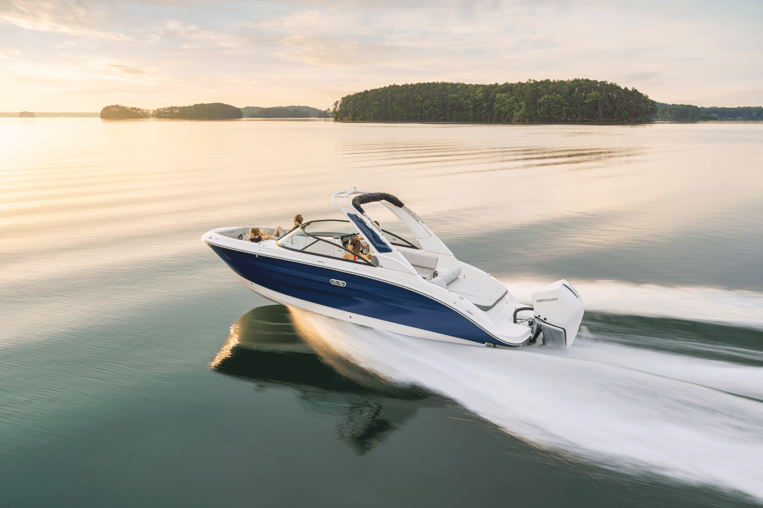 Slide: The Image of Sea Ray SDX 250 Outboard 2025 - 2