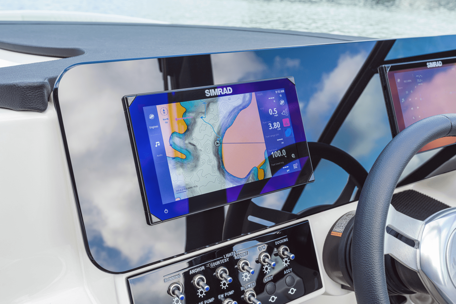 Slide: The Image of Sea Ray SDX 250 Outboard 2025 - 20