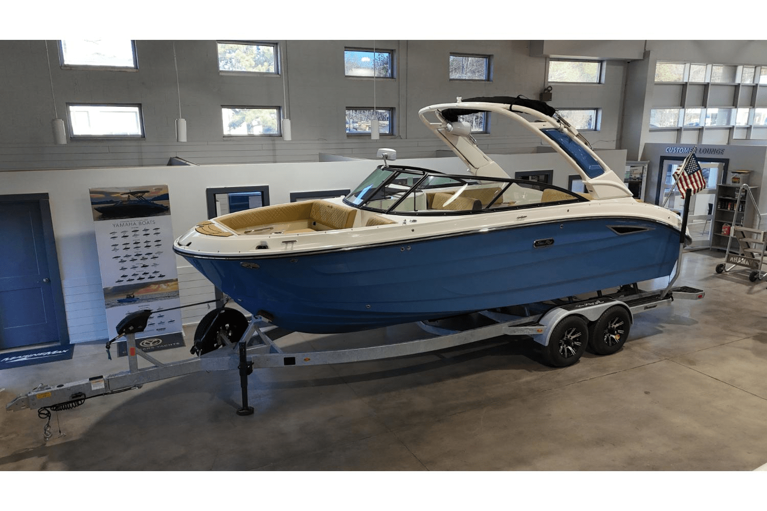 Slide: The Image of Sea Ray SDX 250 Surf 2025 - 2